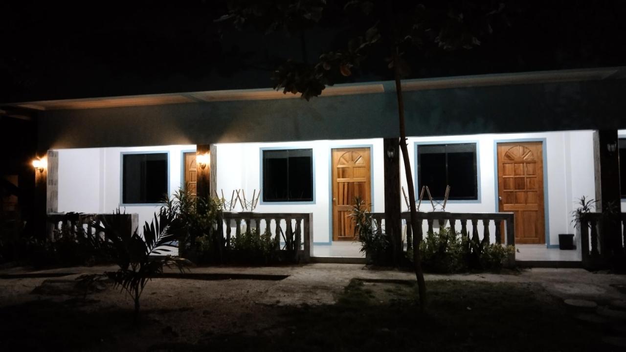 Elen Inn - Malapascua Island Fan Room #2 Exterior photo