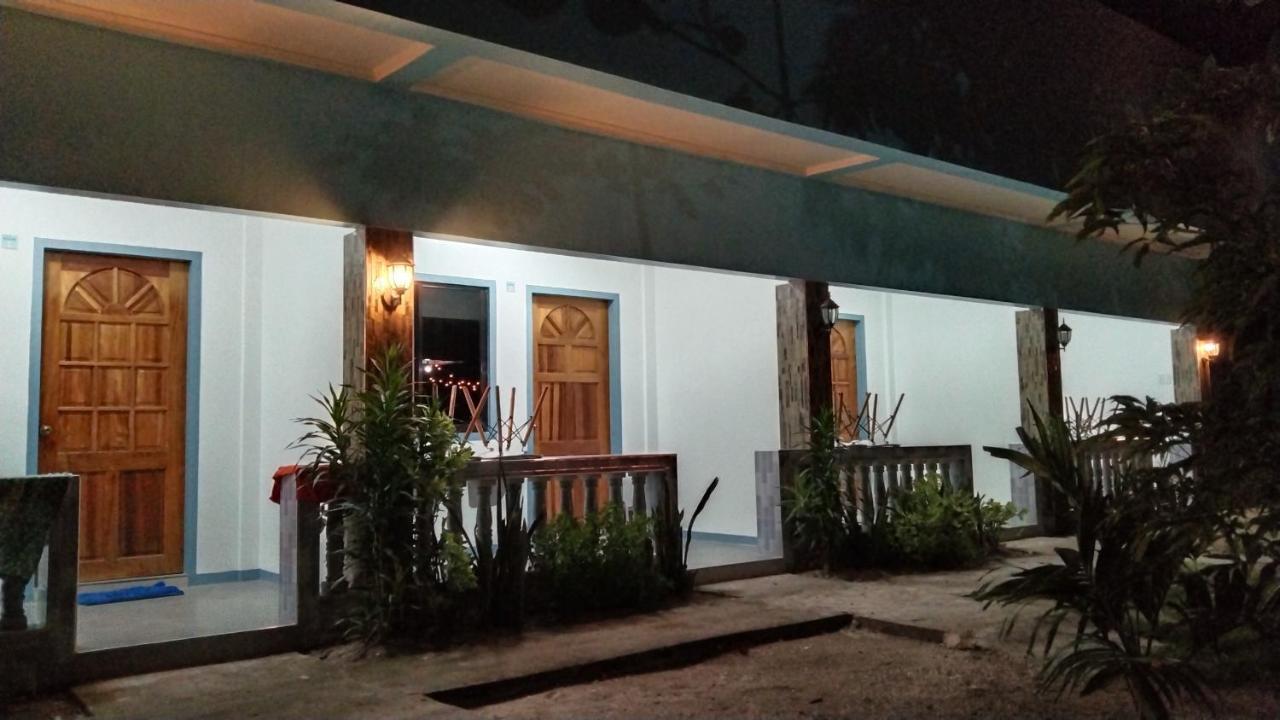 Elen Inn - Malapascua Island Fan Room #2 Exterior photo